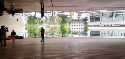 "Bildung braucht Raum" – Eine Bus-Tour mit Hannes Wiesflecker nach St. Johann und Kufstein