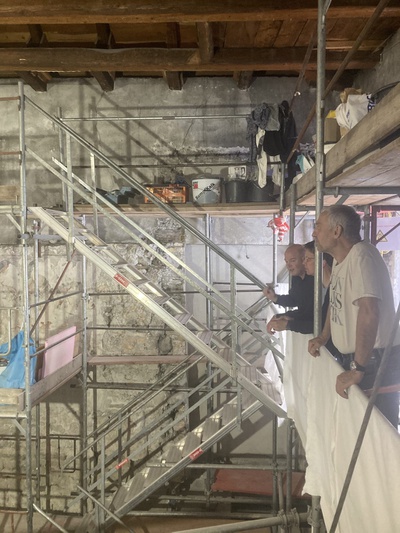 Hall in Tirol: Kulturraum Schneiderkirche