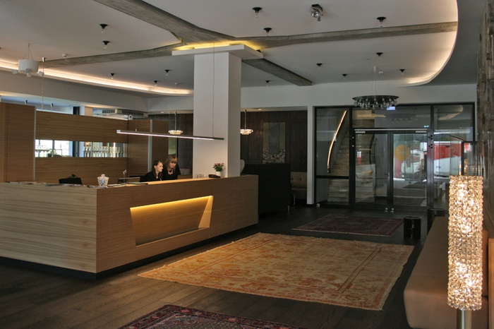 Hotel @ the park, Rezeption