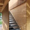 Treppe zur Dachebene