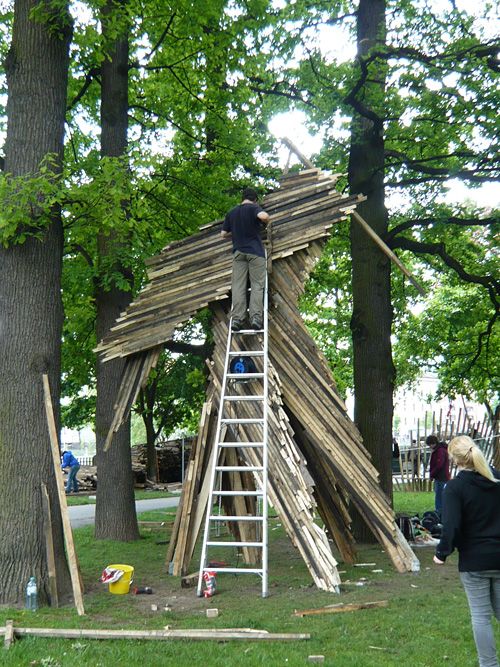 Experimentelle Kleinarchitekturen im Waltherpark