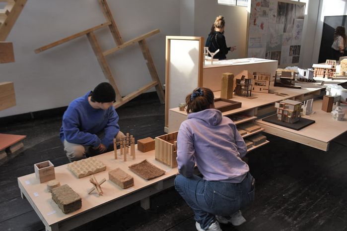 Ausstellungseröffnung "ZENZI"