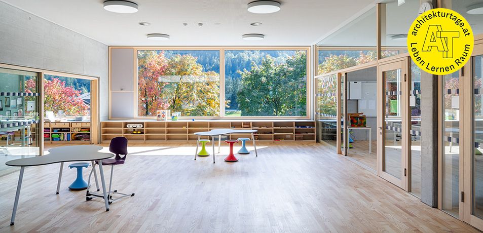 Volksschule und Sporthalle Kundl