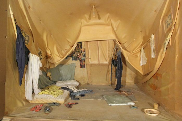 Negative Space, Modell