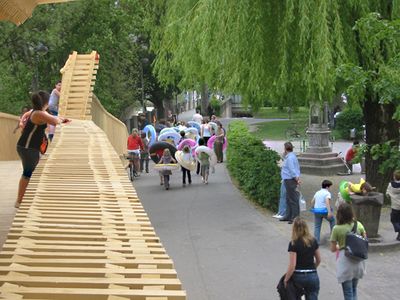 Architektur in Bewegung – Stadtparcours – eine Architektur-Schnitzeljagd für junge BesucherInnen Foto © aut. architektur und tirol