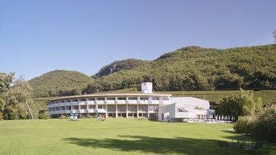 Othmar Barth, Seehotel Ambach, Kaltern, 1972  – 73