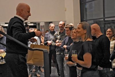 Arno Ritter (Leiter aut) bedankt sich bei den Köchinnen