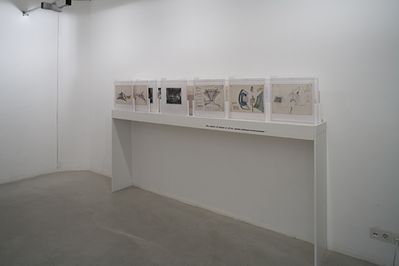 Blick in die Ausstellung "Friedrich Kiesler: Ausstellung als Wahrnehmungsapparat"