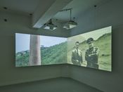 Blick in die Ausstellung "Steine zwischen den Fronten" im aut