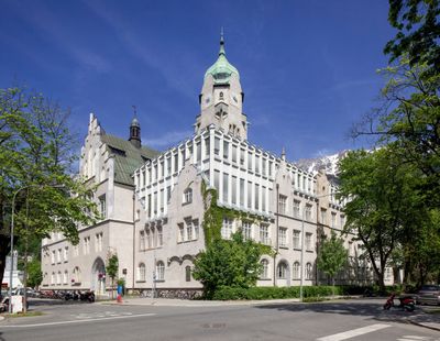 Ekkehard Hörmann, Aufstockung Handelsakademie, Innsbruck, 1971 – 77