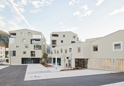 Quartier am Raiffeisenplatz, Schwaz, 2019 – 2022 (Architektur: Silvia Boday)