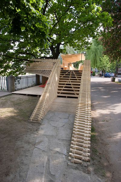 Plattform "... ich will an den Inn", gebaut von columbosnext im Auftrag von aut, 2008