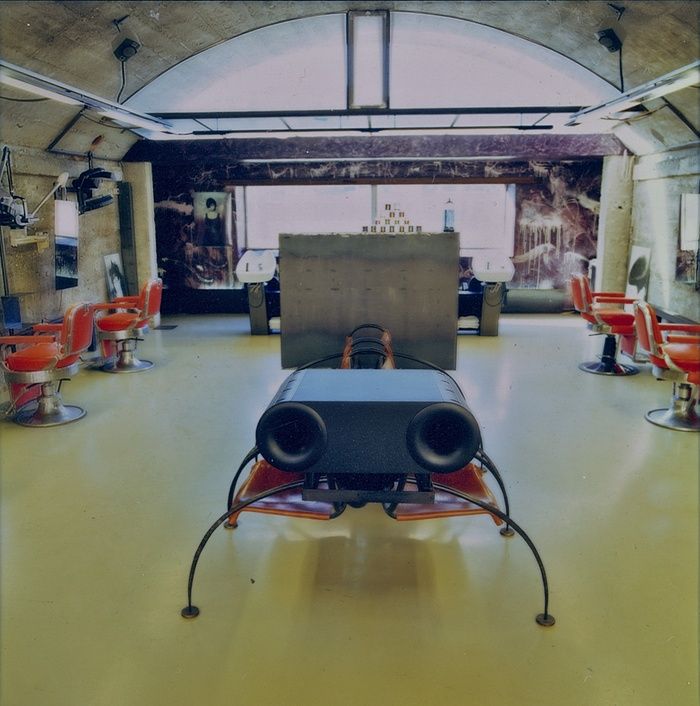 Salon "Warehouse Cuts" in den Viaduktbögen Innsbruck