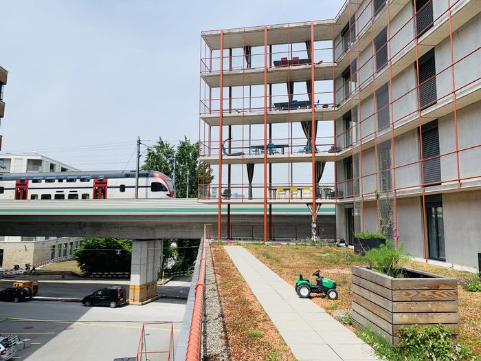 Zwicky Süd, Bau- und Wohngenossenschaft Kraftwerk 1