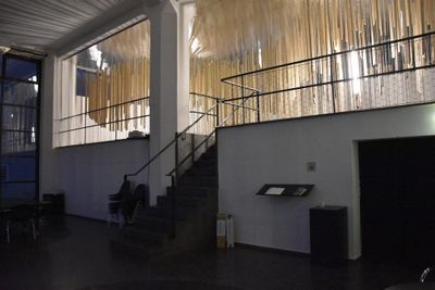 Eröffnungstag "Krater Fajan: Viel TamTam um Nichts" im aut