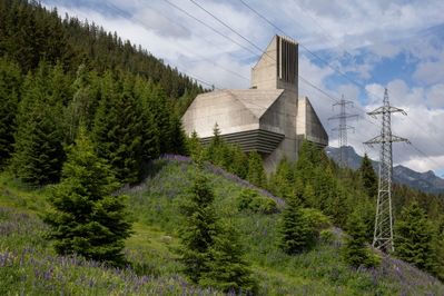 Hubert Prachensky und Ernst Heiss, Lüftungsanlagen Arlbergstraßentunnel, Maienwasen und Portal St. Jakob, 1975