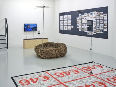 Blick in die Ausstellung im aut – 	Roland Maurmair: Singlhit | Garçonnière