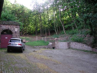 Tiefgaragenabfahrt - Bestand