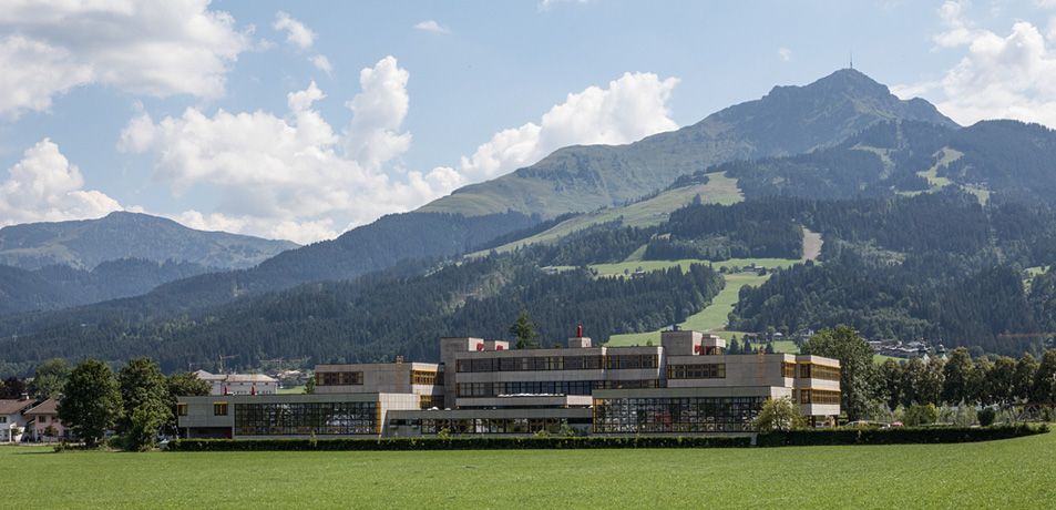 Team A Graz, Doppelhauptschule St. Johann in Tirol, 1974 – 79