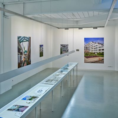 Blick in die Ausstellung im aut