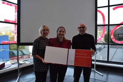 Lobende Erwähnung des Landes Tirol für Neues Bauen 2020: OFFICE.P, Fulpmes (Architektur: Robert Pfurtscheller/Madritsch Pfurtscheller, Bauherrschaft: Claudia Pfurtscheller)